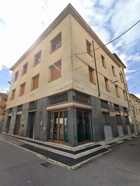 Ufficio al primo piano